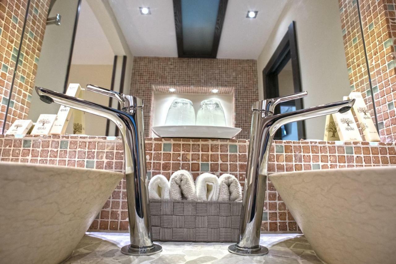 אלברובלו Perlage Suite Luxury B&B - Amazing View Of Trulli מראה חיצוני תמונה